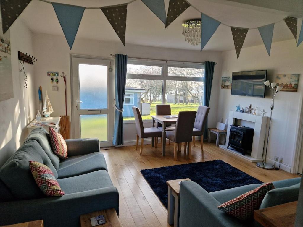 Caldon Holiday Chalet Sleeps 4 In Dartmouth Wifi Electric Inc Pet Friendly Eksteriør bilde