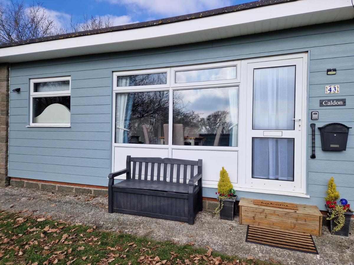Caldon Holiday Chalet Sleeps 4 In Dartmouth Wifi Electric Inc Pet Friendly Eksteriør bilde