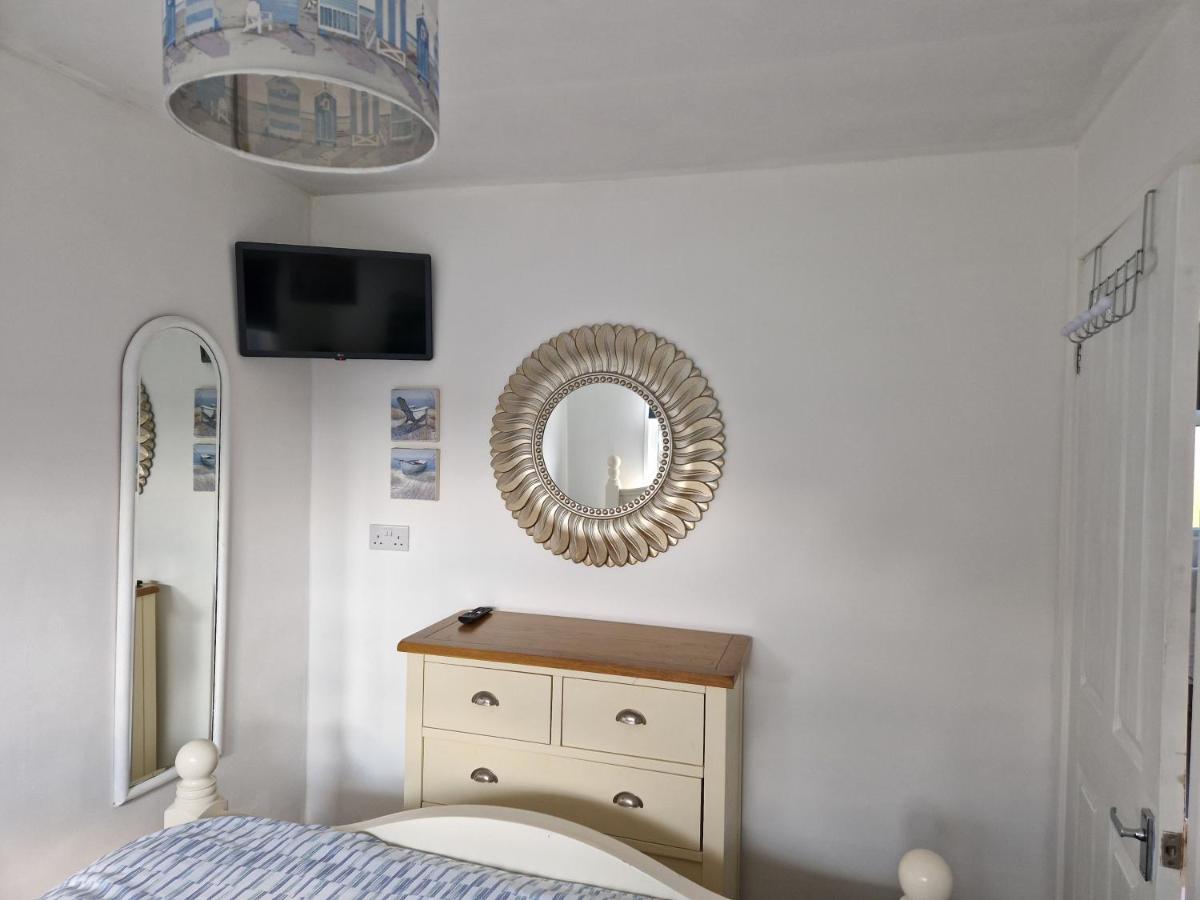Caldon Holiday Chalet Sleeps 4 In Dartmouth Wifi Electric Inc Pet Friendly Eksteriør bilde